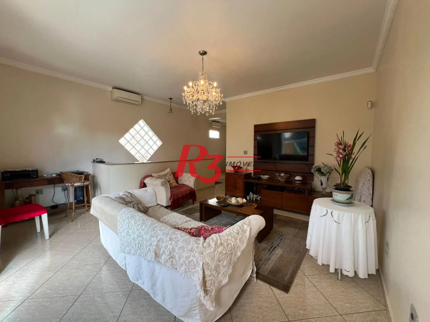 Sobrado com 3 dormitórios à venda, 164 m² por R$ 1.125.000,00 - Marapé - Santos/SP