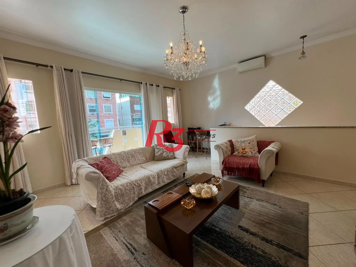 Sobrado com 3 dormitórios à venda, 164 m² por R$ 1.125.000,00 - Marapé - Santos/SP