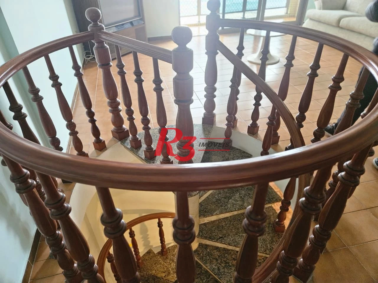 Cobertura com 4 dormitórios à venda, 380 m² por R$ 4.500.000,00 - Pompéia - Santos/SP