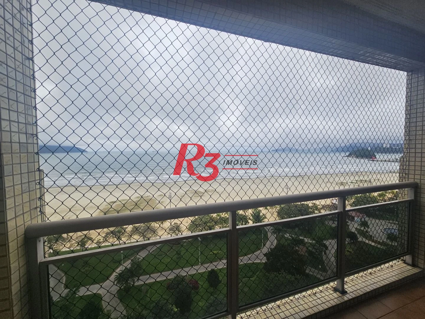 Cobertura com 4 dormitórios à venda, 380 m² por R$ 4.500.000,00 - Pompéia - Santos/SP