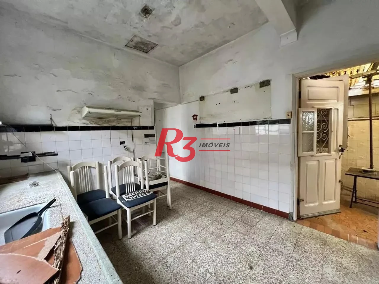 Casa com 2 dormitórios à venda, 125 m² por R$ 710.000,00 - Aparecida - Santos/SP