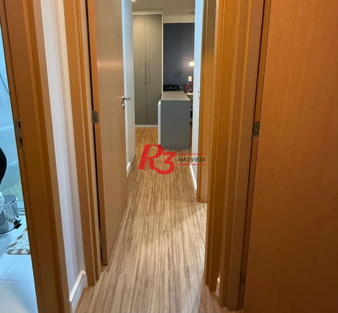 Apartamento com 2 dormitórios à venda, 74 m² por R$ 1.100.000,00 - Gonzaga - Santos/SP