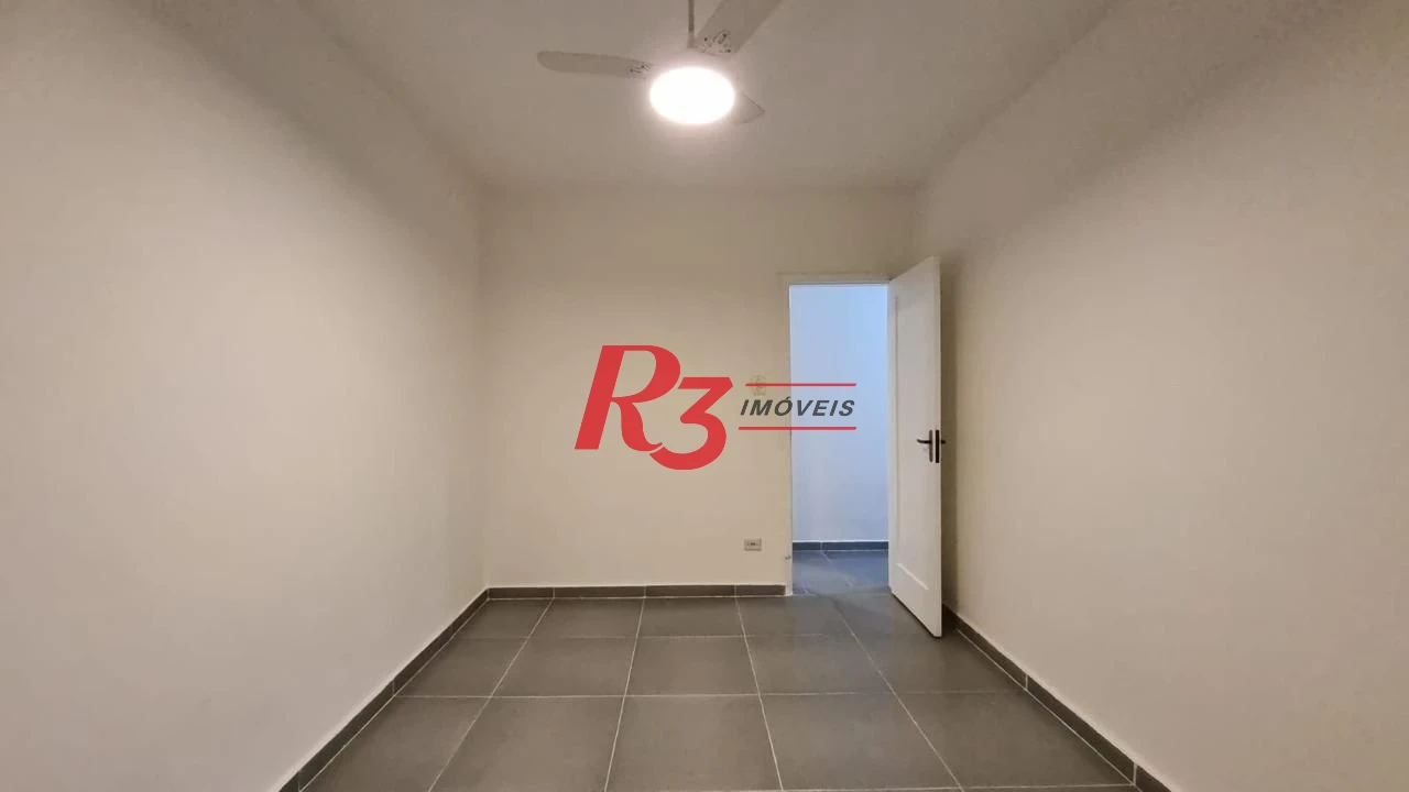 Apartamento com 2 dormitórios para alugar, 70 m² por R$ 3.000,00/mês - Vila Matias - Santos/SP