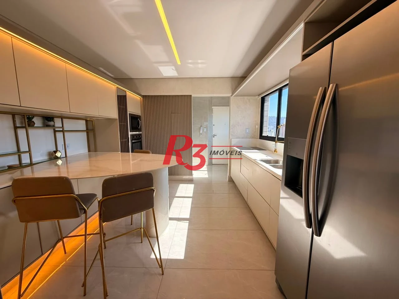 Cobertura com 3 dormitórios à venda, 175 m² por R$ 2.650.000 - Boqueirão - Santos/SP