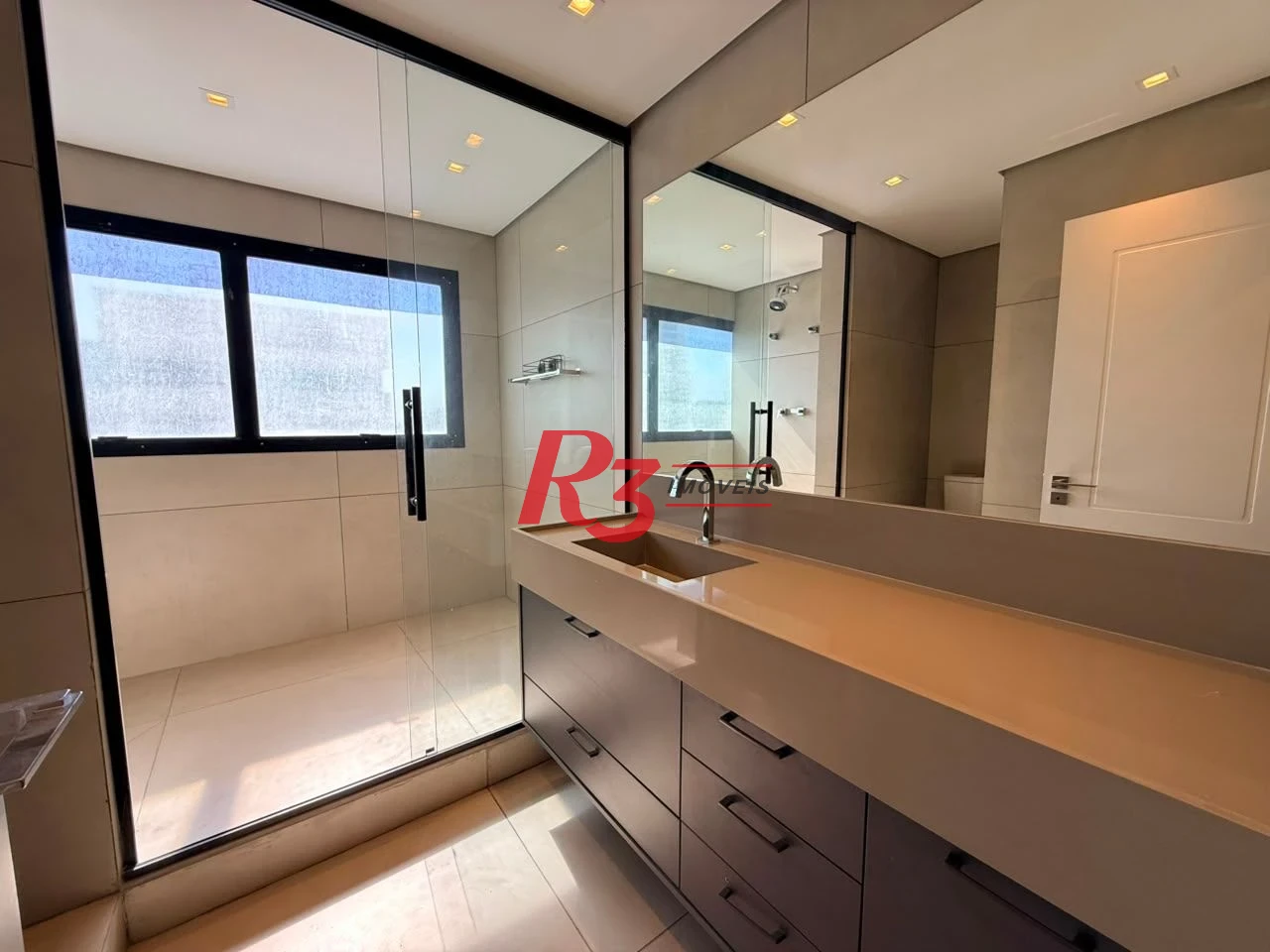 Cobertura com 3 dormitórios à venda, 175 m² por R$ 2.650.000 - Boqueirão - Santos/SP