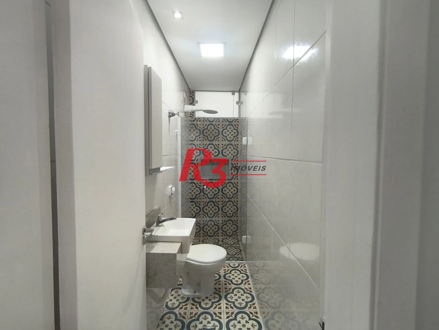 Apartamento para alugar, 115 m² por R$ 9.000,00/mês - Boqueirão - Santos/SP