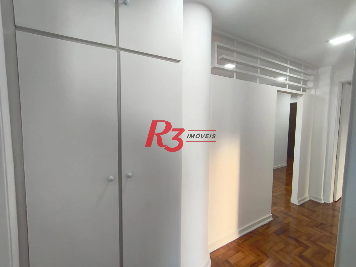 Apartamento para alugar, 115 m² por R$ 9.000,00/mês - Boqueirão - Santos/SP