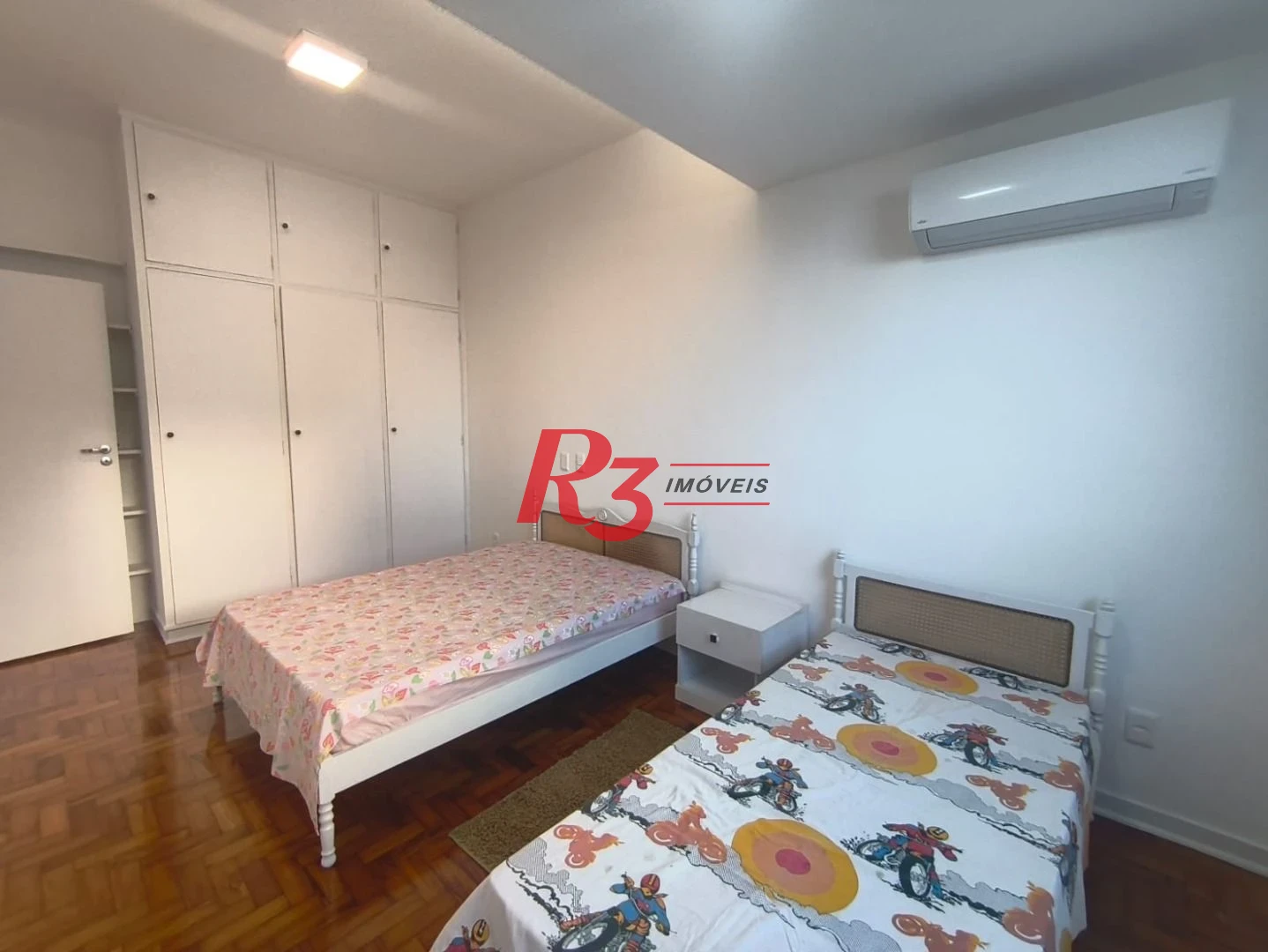 Apartamento para alugar, 115 m² por R$ 9.000,00/mês - Boqueirão - Santos/SP