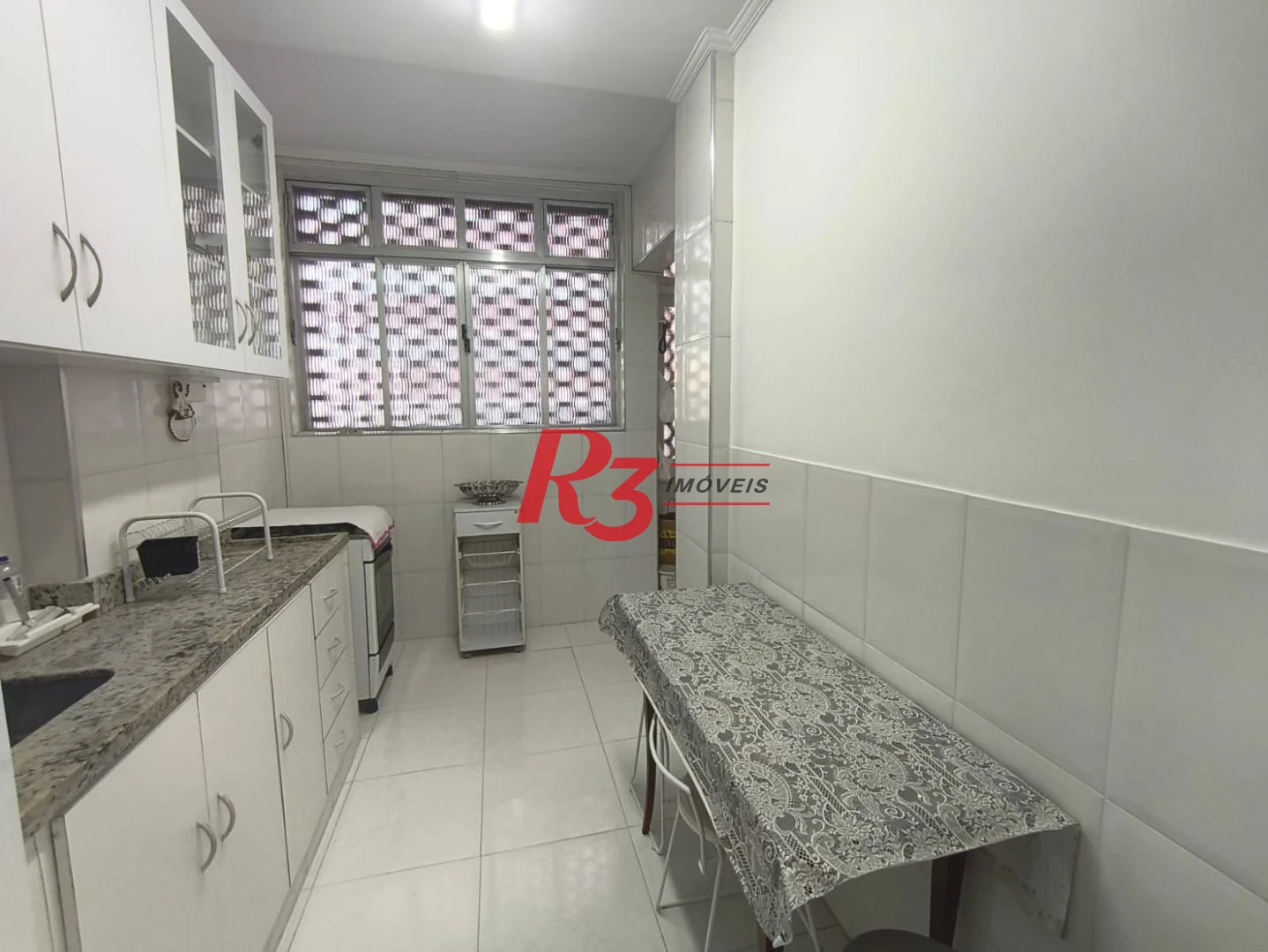 Apartamento para alugar, 115 m² por R$ 9.000,00/mês - Boqueirão - Santos/SP