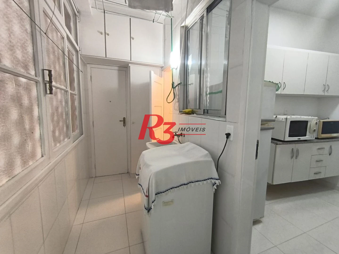 Apartamento para alugar, 115 m² por R$ 9.000,00/mês - Boqueirão - Santos/SP