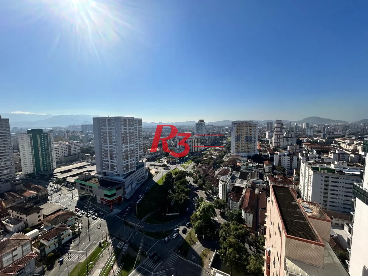 Apartamento com 2 dormitórios à venda, 64 m² por R$ 780.000,00 - Gonzaga - Santos/SP