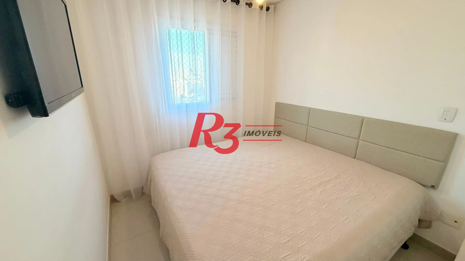 Apartamento com 2 dormitórios à venda, 54 m² por R$ 640.000,00 - Vila Matias - Santos/SP