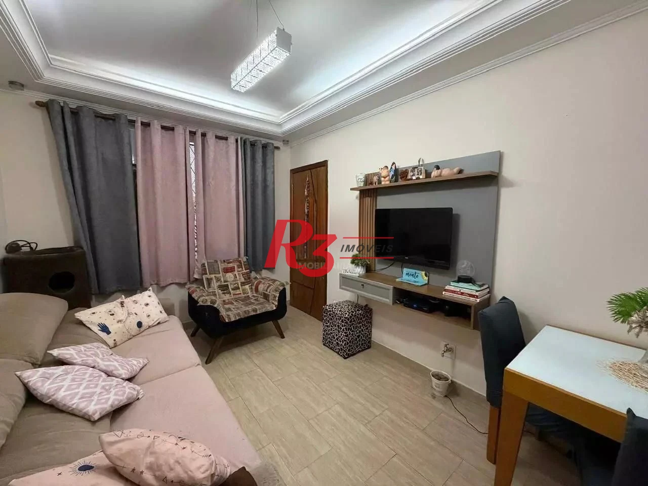 Apartamento à venda, 62 m² por R$ 375.000,00 - Vila Matias - Santos/SP