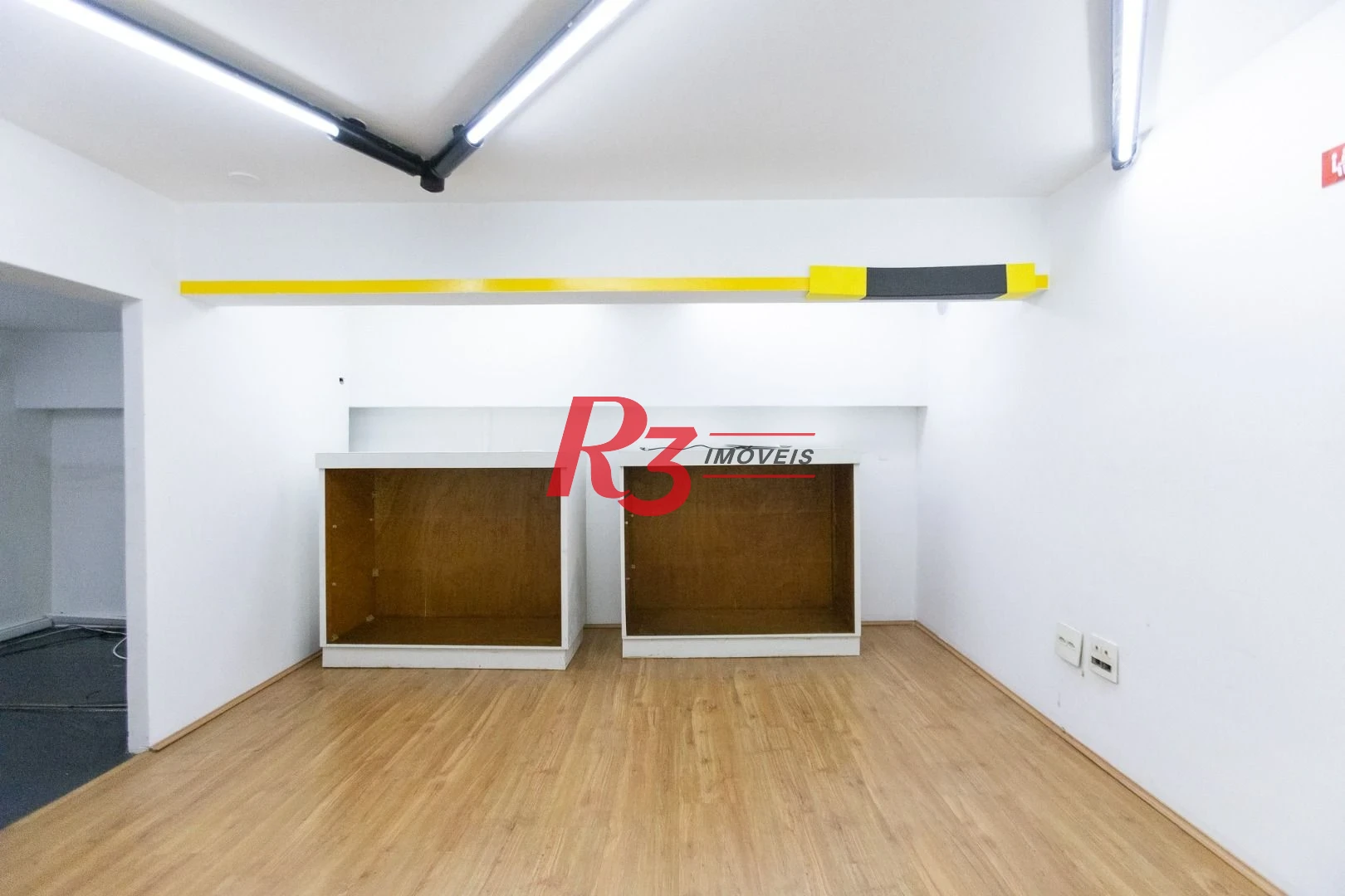 Loja para alugar, 75 m² por R$ 5.500,00/mês - Centro - Santos/SP