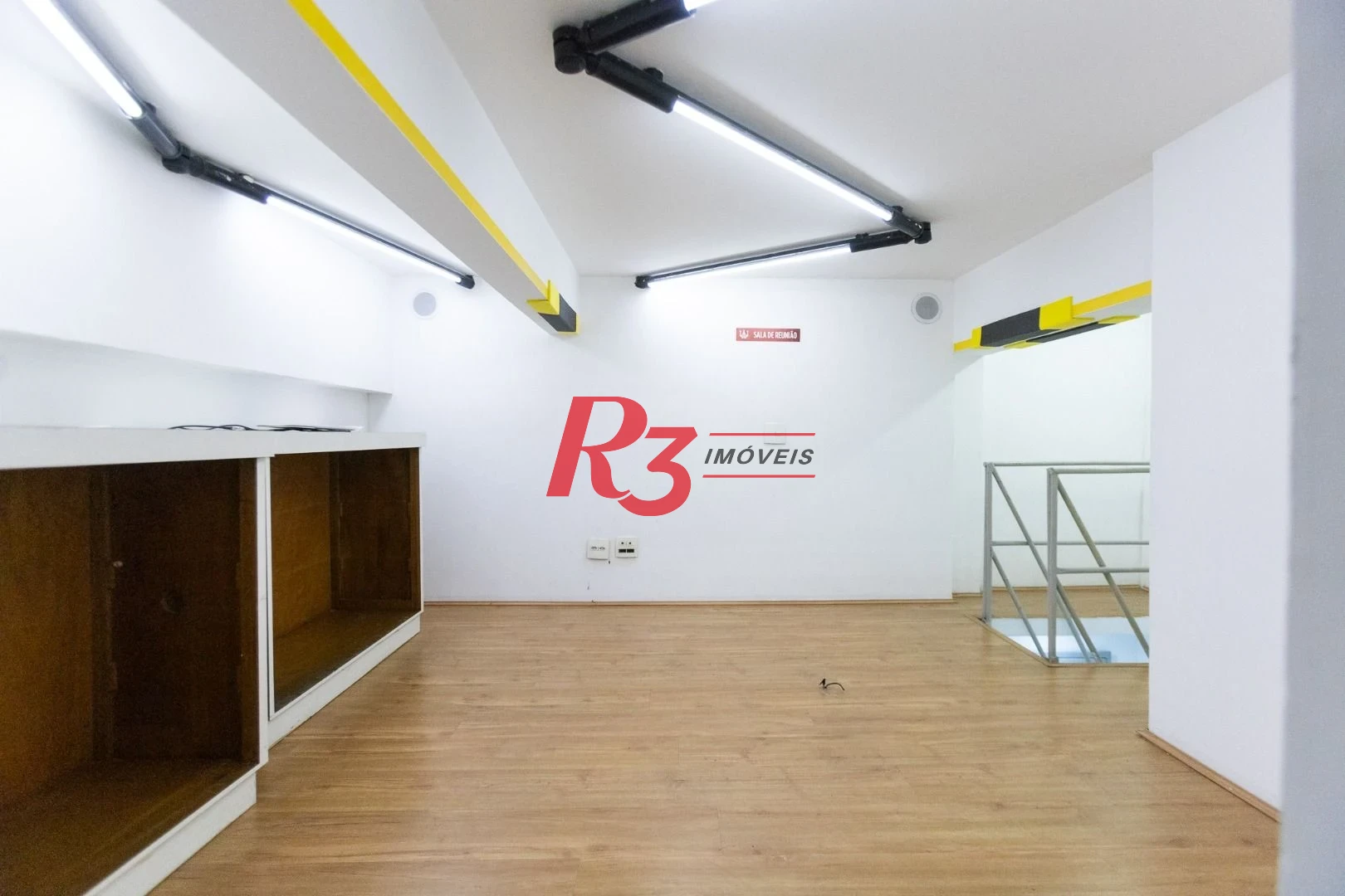 Loja para alugar, 75 m² por R$ 5.500,00/mês - Centro - Santos/SP