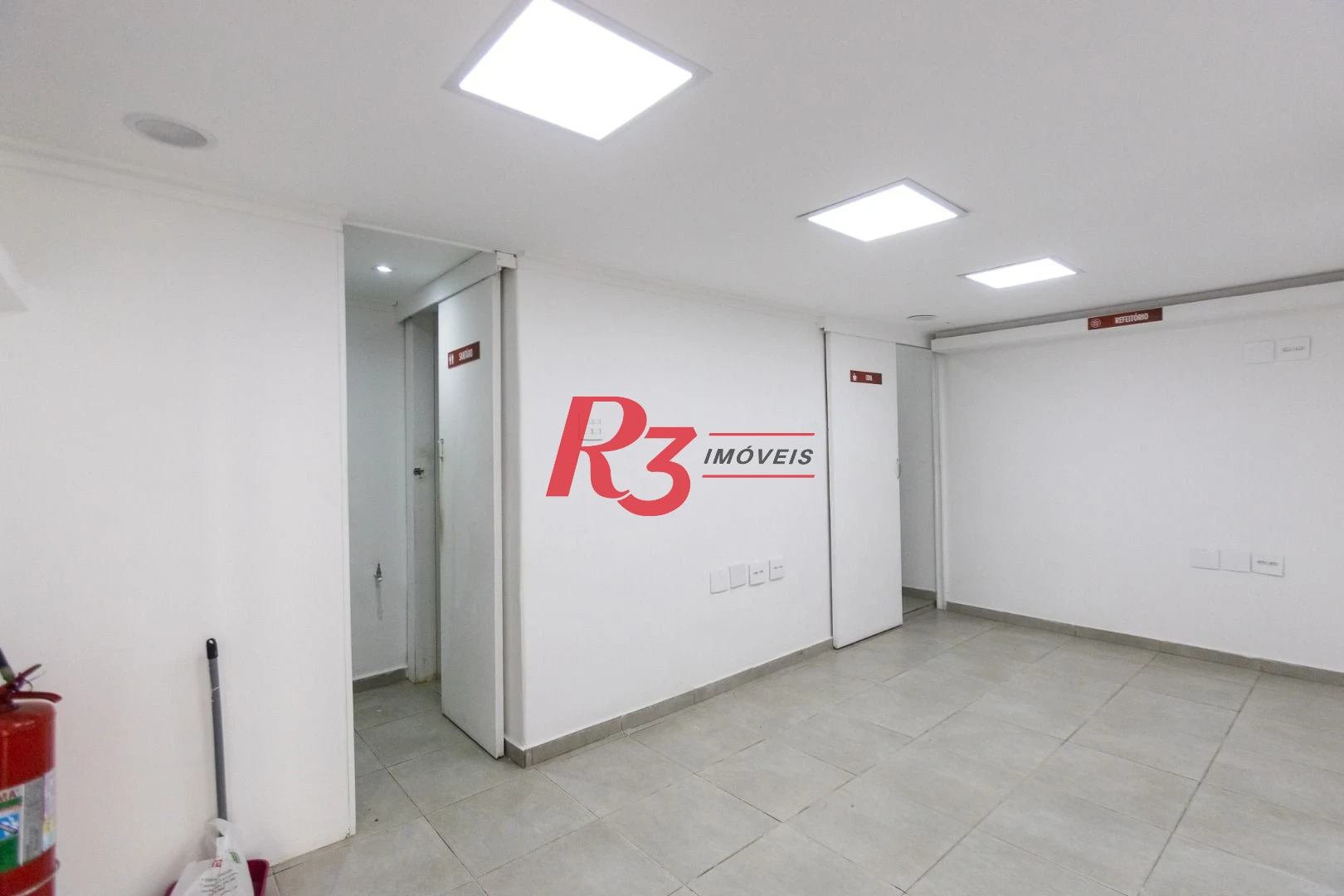 Loja para alugar, 75 m² por R$ 5.500,00/mês - Centro - Santos/SP