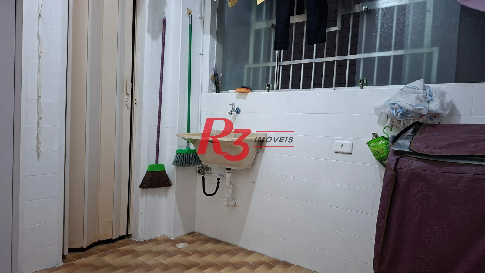 Apartamento com 2 dormitórios à venda, 86 m² por R$ 554.900,00 - Campo Grande - Santos/SP