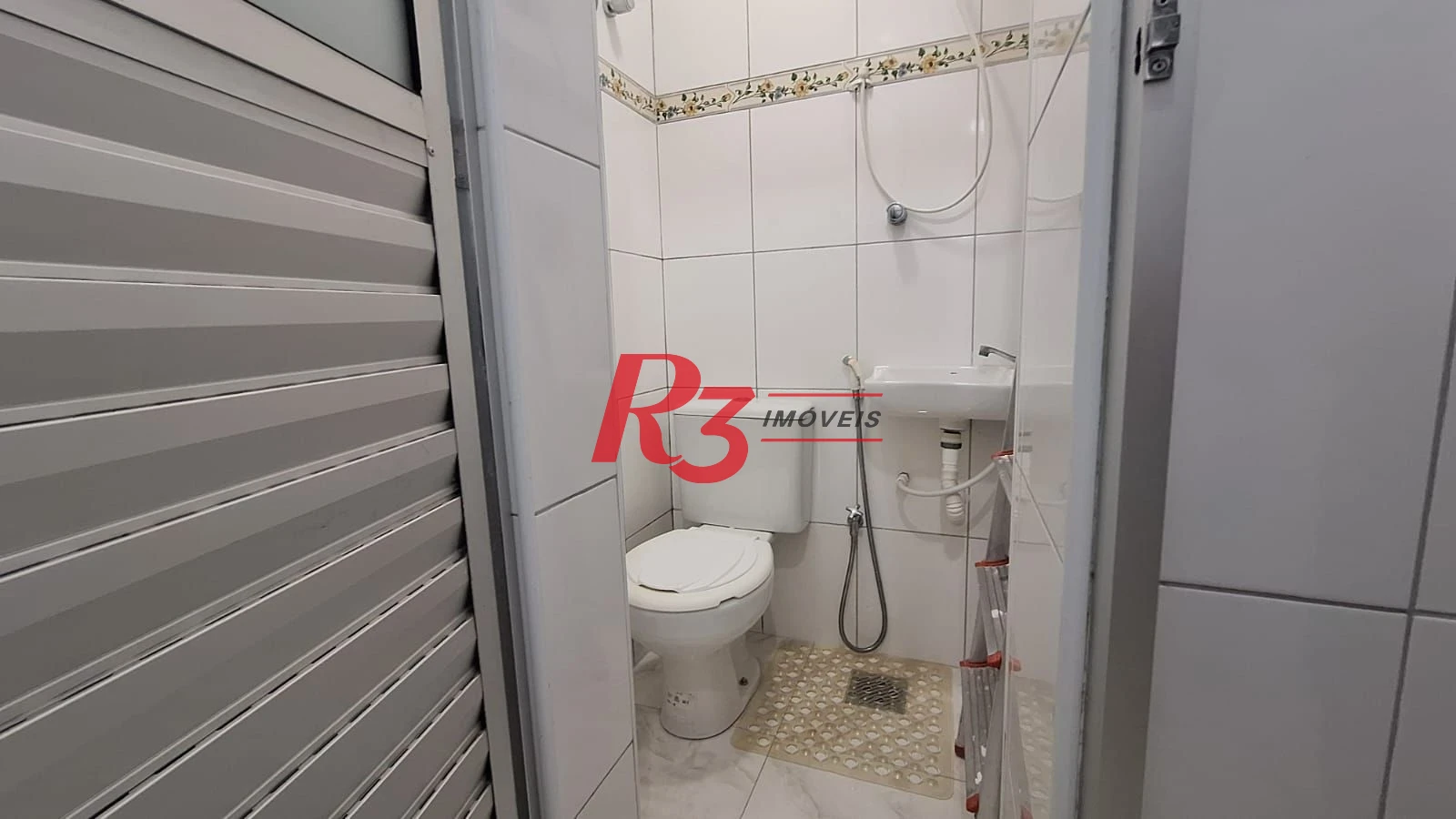 Apartamento com 3 dormitórios à venda, 124 m² por R$ 1.600.000,00 - Boqueirão - Santos/SP
