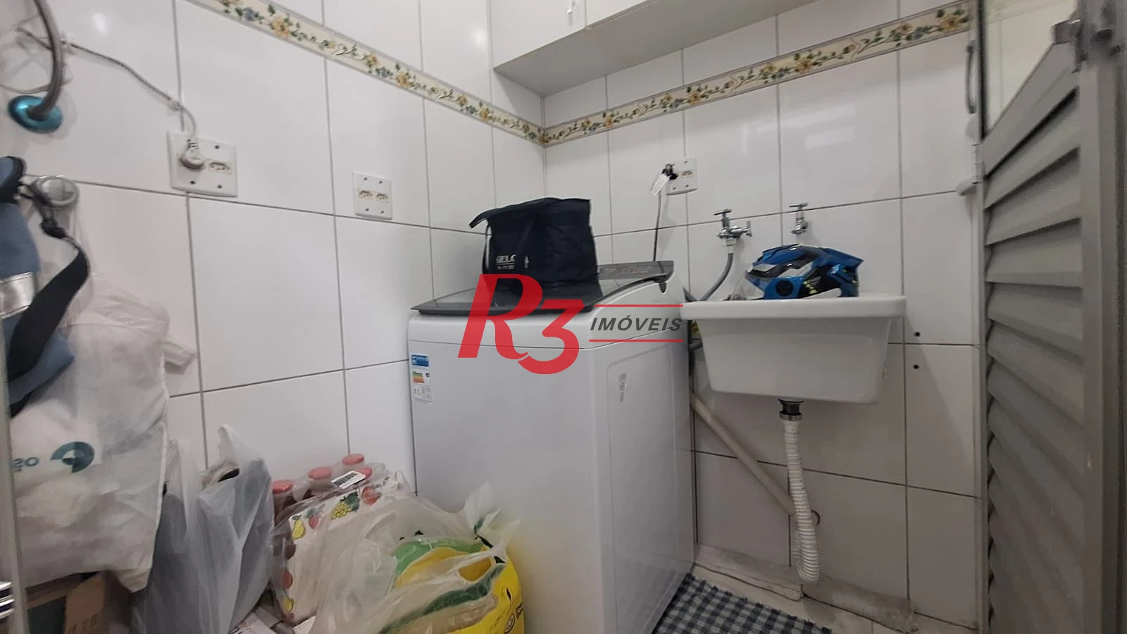 Apartamento com 3 dormitórios à venda, 124 m² por R$ 1.600.000,00 - Boqueirão - Santos/SP