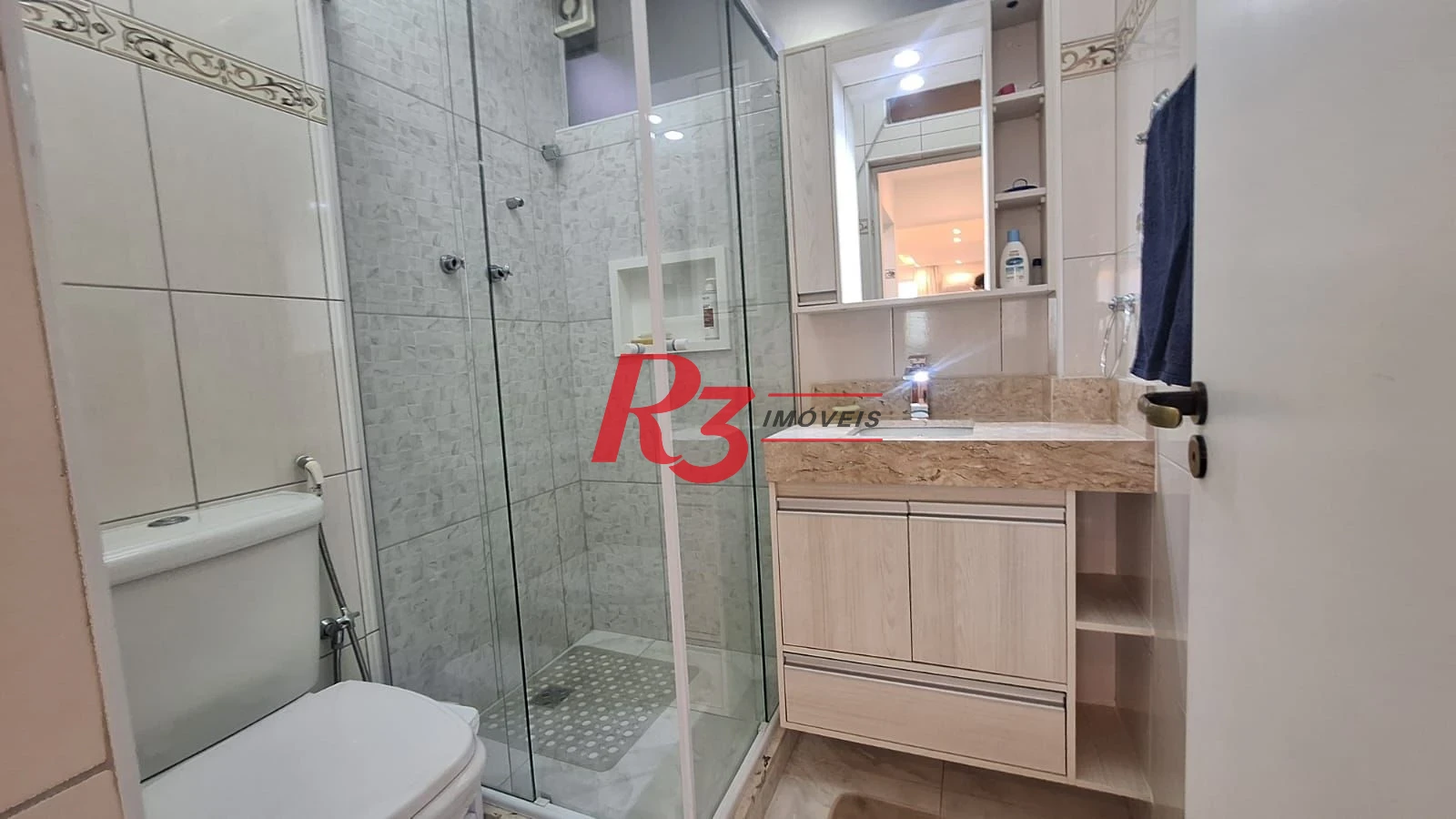 Apartamento com 3 dormitórios à venda, 124 m² por R$ 1.600.000,00 - Boqueirão - Santos/SP