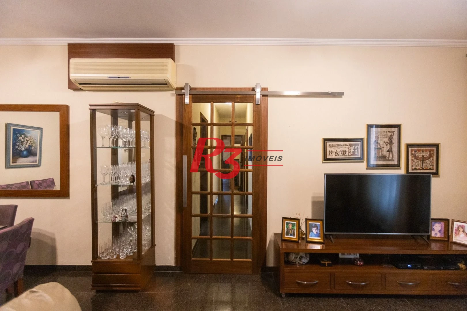 Cobertura com 3 dormitórios à venda, 270 m² por R$ 1.650.000,00 - Ponta da Praia - Santos/SP