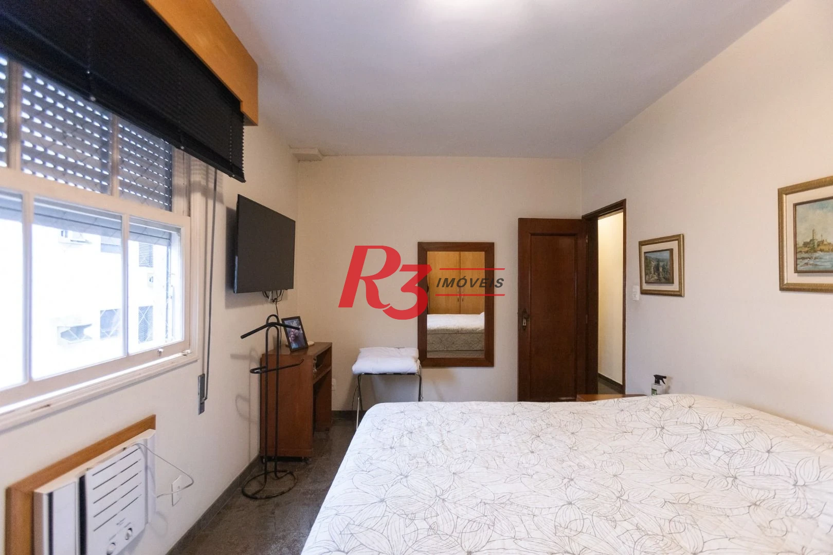 Cobertura com 3 dormitórios à venda, 270 m² por R$ 1.650.000,00 - Ponta da Praia - Santos/SP