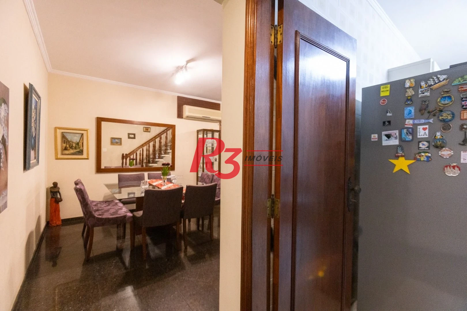 Cobertura com 3 dormitórios à venda, 270 m² por R$ 1.650.000,00 - Ponta da Praia - Santos/SP