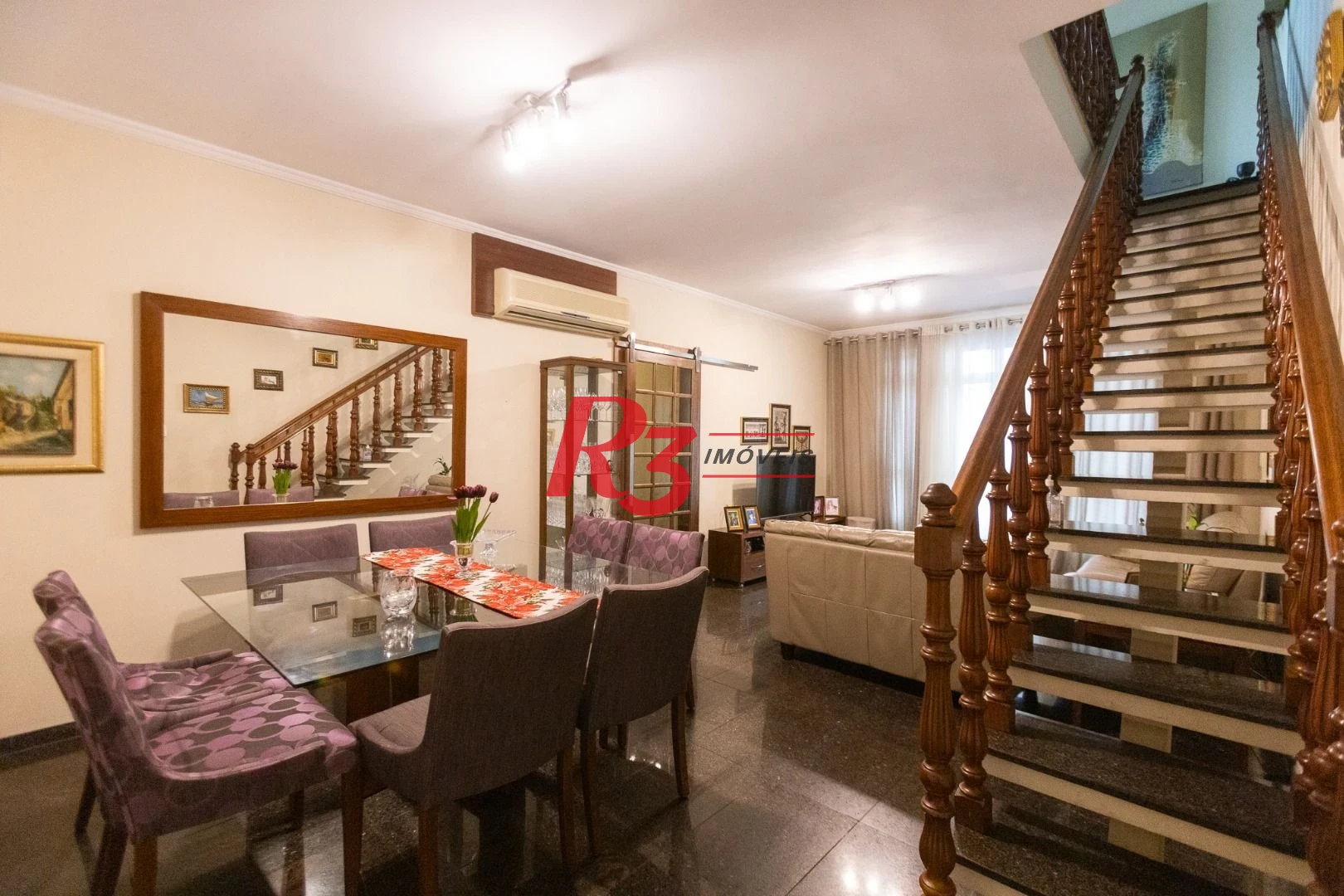 Cobertura com 3 dormitórios à venda, 270 m² por R$ 1.650.000,00 - Ponta da Praia - Santos/SP