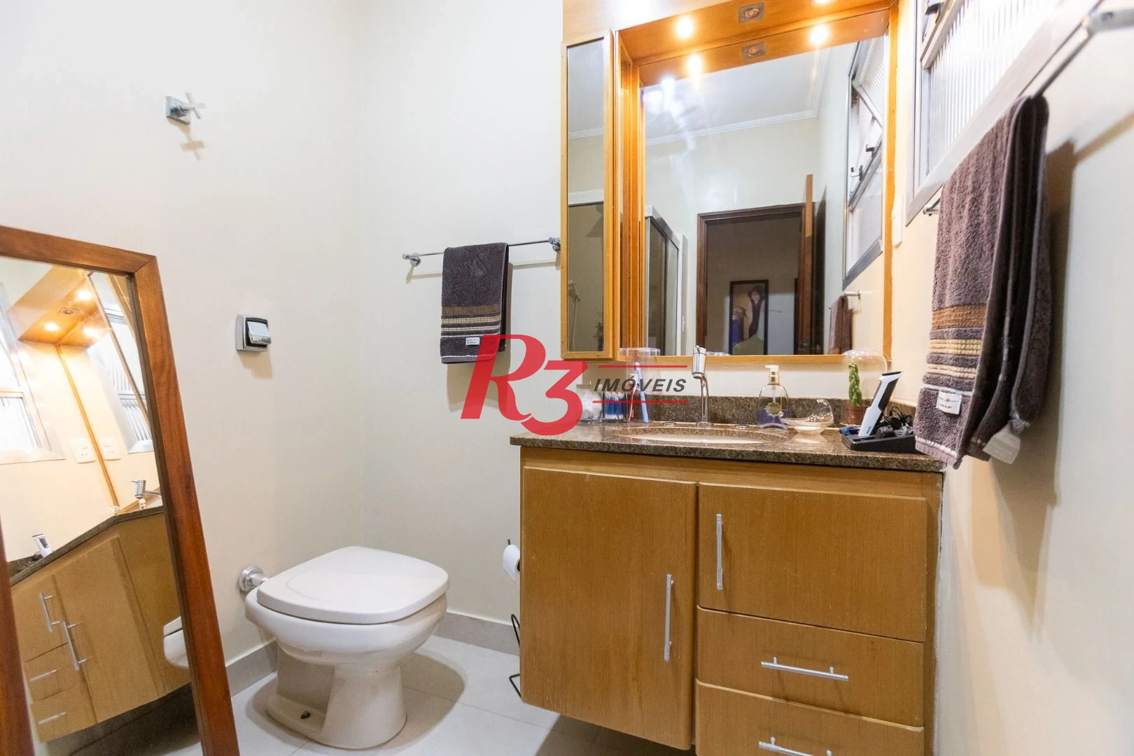 Cobertura com 3 dormitórios à venda, 270 m² por R$ 1.650.000,00 - Ponta da Praia - Santos/SP