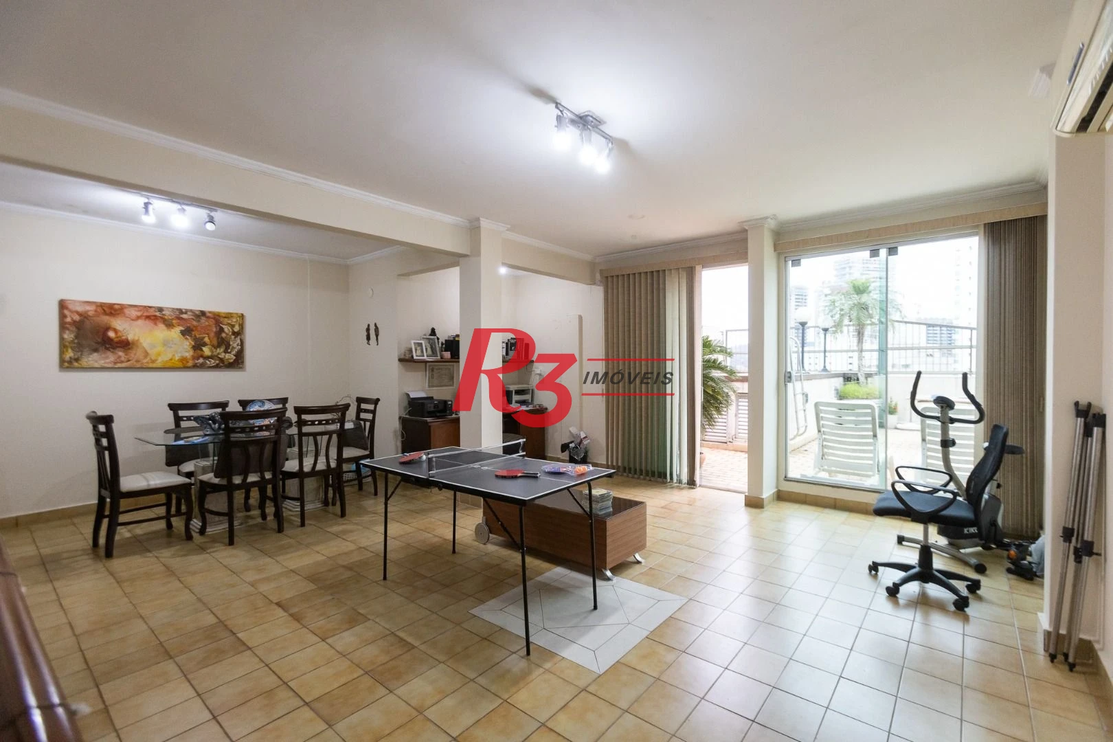 Cobertura com 3 dormitórios à venda, 270 m² por R$ 1.650.000,00 - Ponta da Praia - Santos/SP