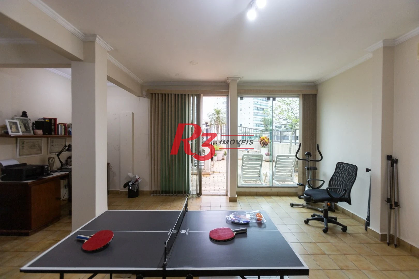 Cobertura com 3 dormitórios à venda, 270 m² por R$ 1.650.000,00 - Ponta da Praia - Santos/SP