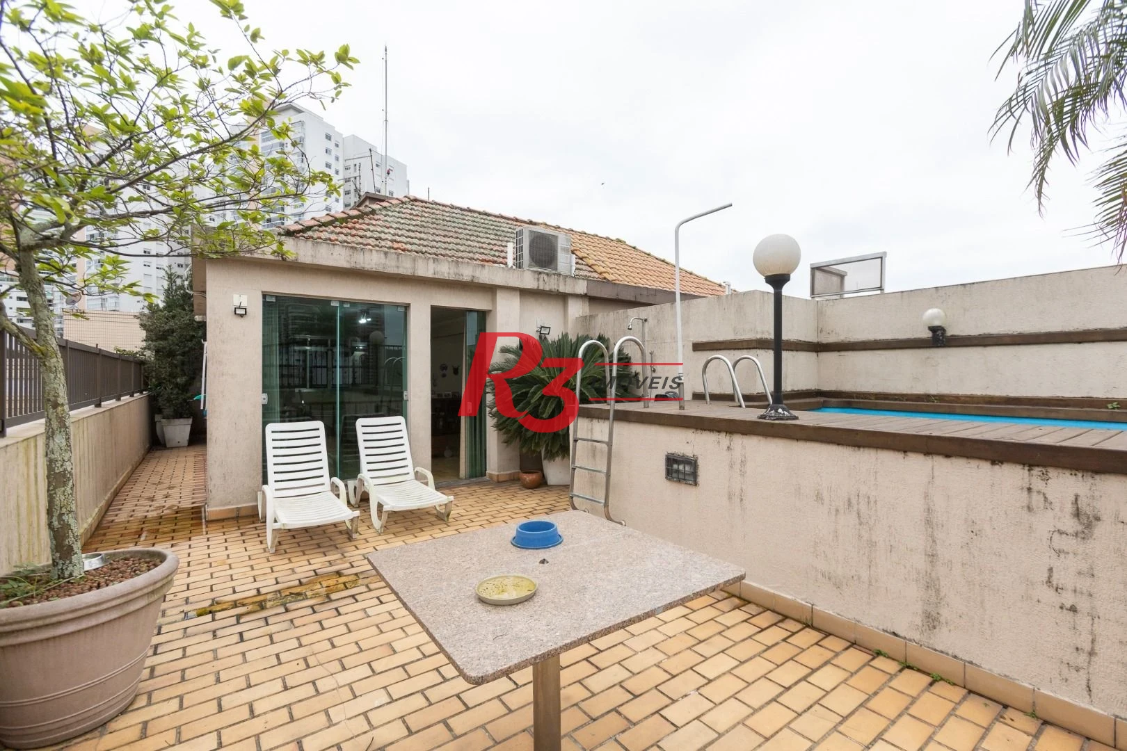 Cobertura com 3 dormitórios à venda, 270 m² por R$ 1.650.000,00 - Ponta da Praia - Santos/SP