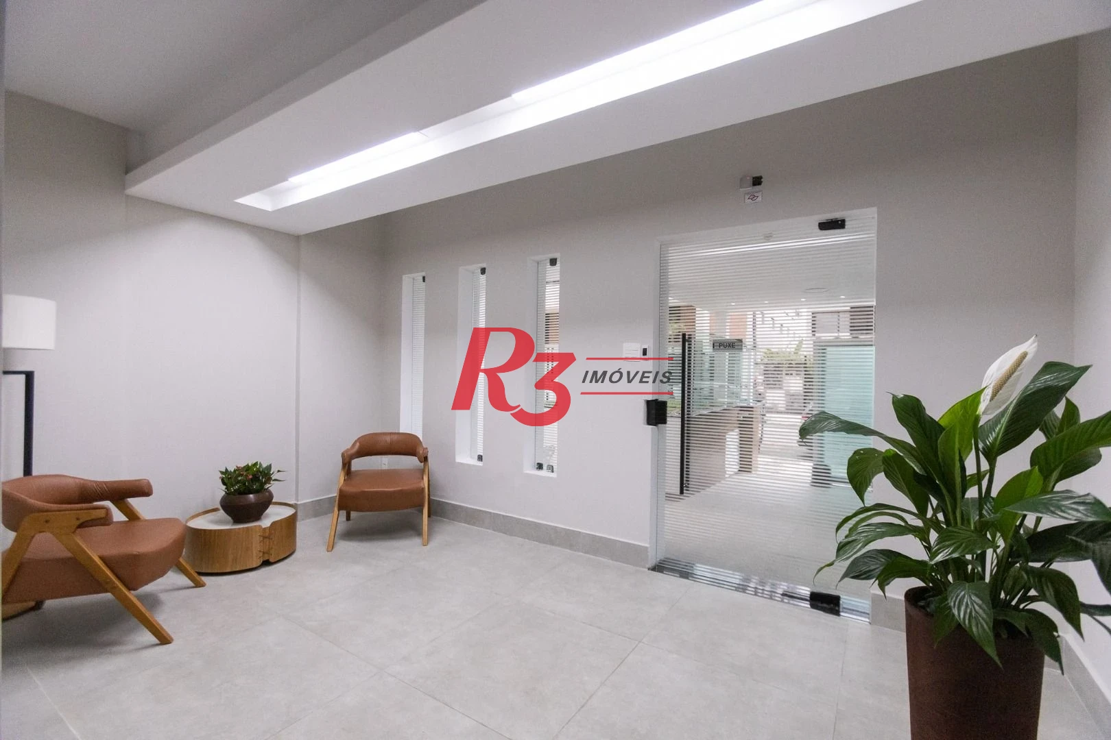 Cobertura com 3 dormitórios à venda, 270 m² por R$ 1.650.000,00 - Ponta da Praia - Santos/SP
