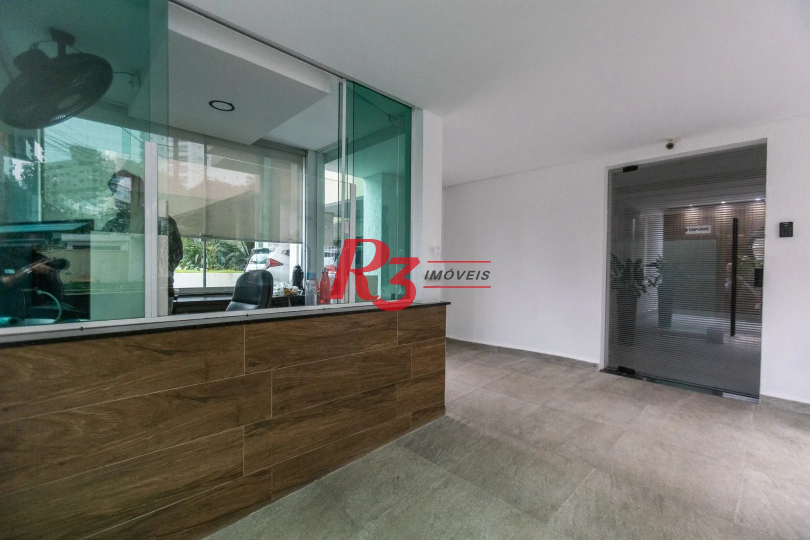 Cobertura com 3 dormitórios à venda, 270 m² por R$ 1.650.000,00 - Ponta da Praia - Santos/SP