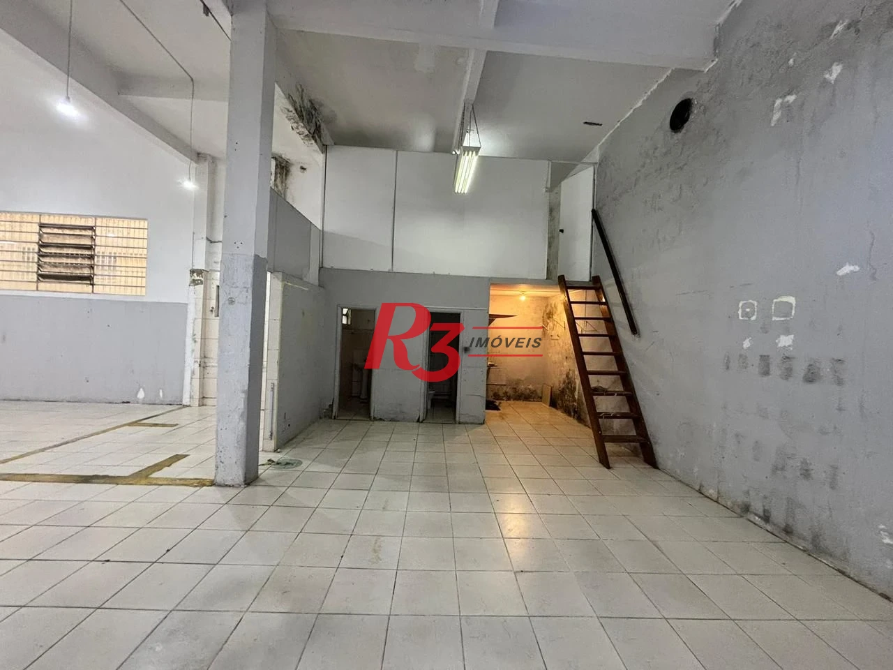 Loja para alugar, 225 m² por R$ 17.000,00/mês - Embaré - Santos/SP
