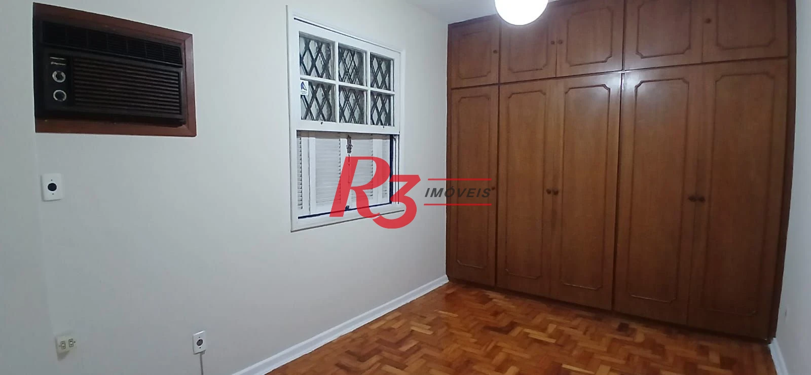 Casa com 2 dormitórios para alugar, 170 m² por R$ 5.500,02/mês - Ponta da Praia - Santos/SP
