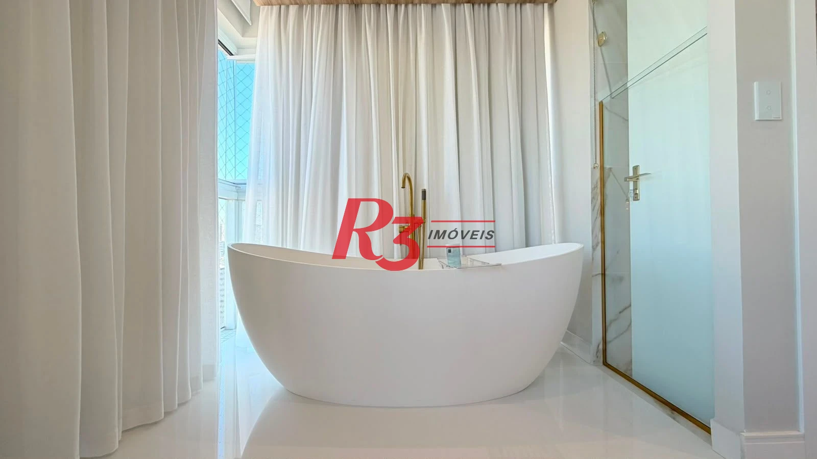 Apartamento à venda, 136 m² por R$ 3.900.000,00 - Boqueirão - Santos/SP