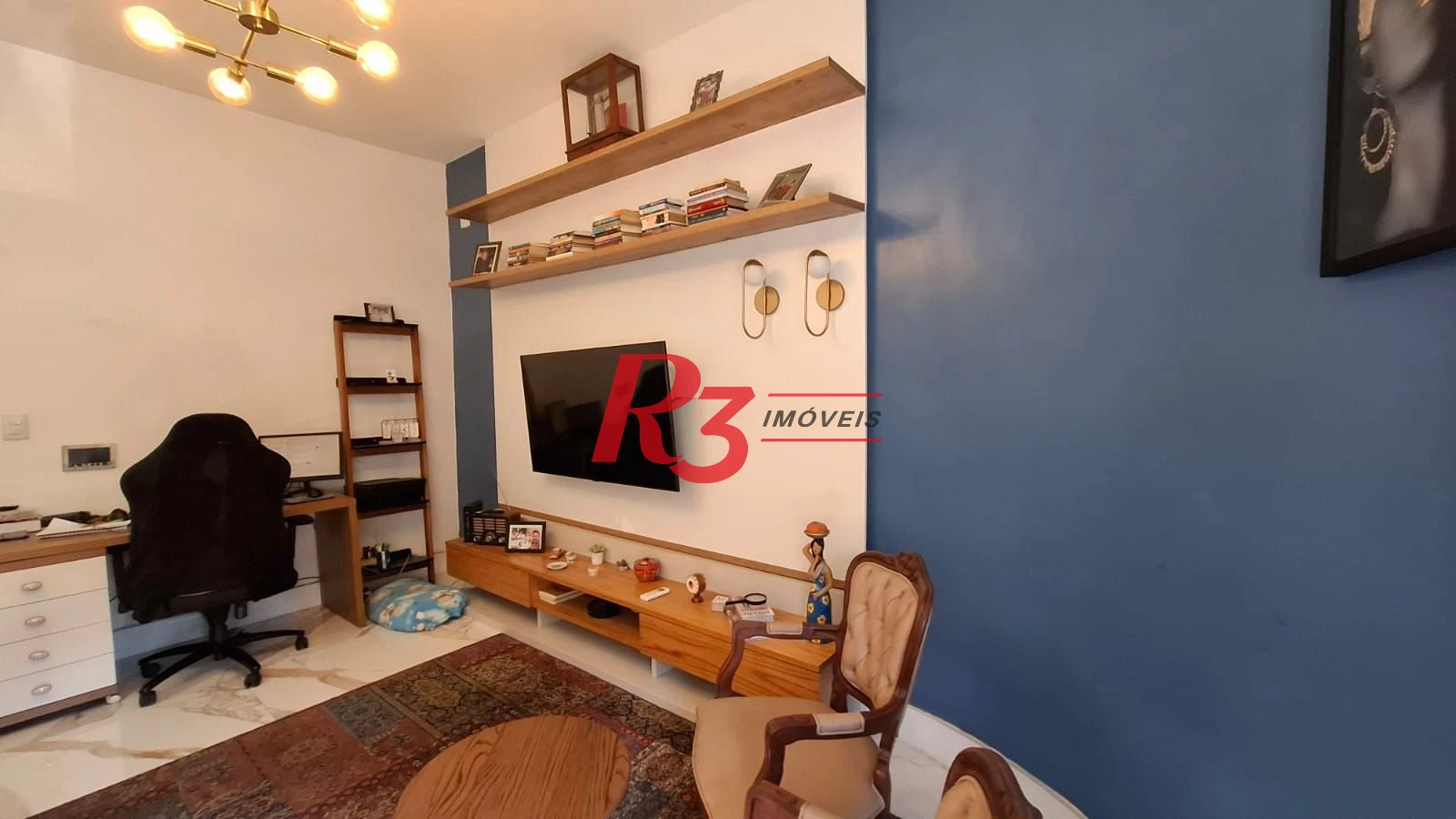 Apartamento com 3 dormitórios à venda, 103 m² por R$ 700.000,00 - Campo Grande - Santos/SP