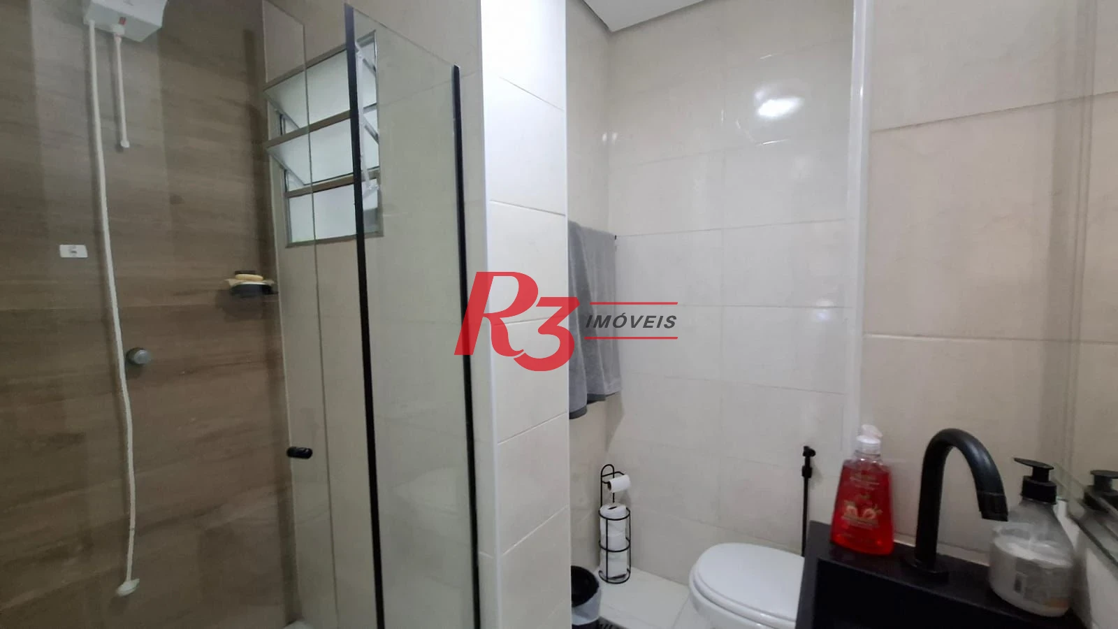 Apartamento com 3 dormitórios à venda, 103 m² por R$ 700.000,00 - Campo Grande - Santos/SP