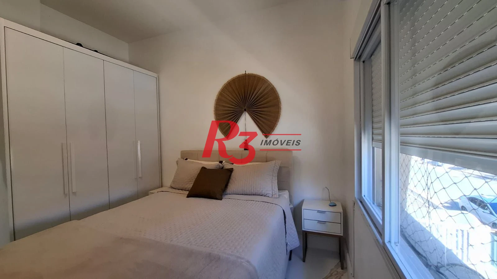 Apartamento com 3 dormitórios à venda, 103 m² por R$ 700.000,00 - Campo Grande - Santos/SP