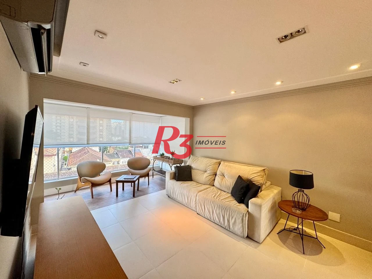 Apartamento com 2 dormitórios à venda, 70 m² por R$ 1.080.000,00 - Gonzaga - Santos/SP