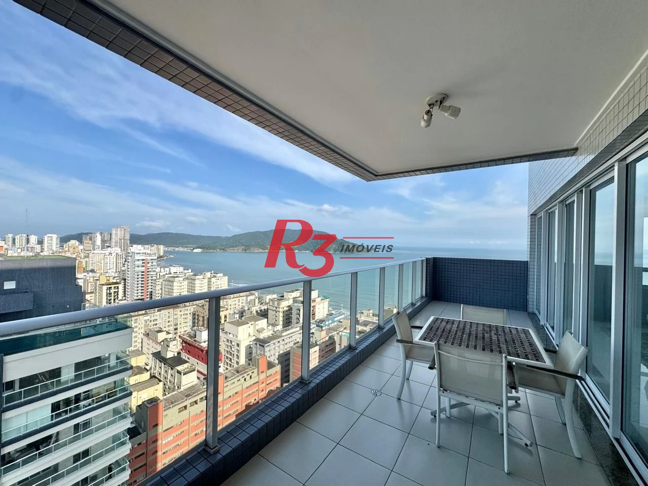 Apartamento Duplex com 4 dormitórios à venda, 236 m² por R$ 5.500.000,00 - Embaré - Santos/SP
