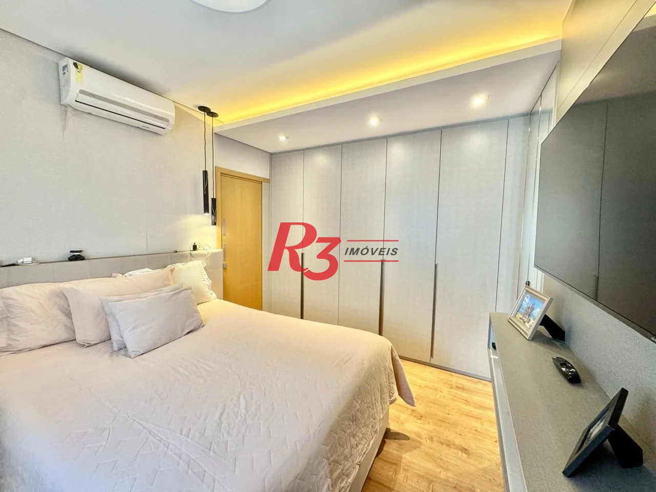 Apartamento com 3 dormitórios para alugar, 127 m² por R$ 15.000,00/mês - Boqueirão - Santos/SP