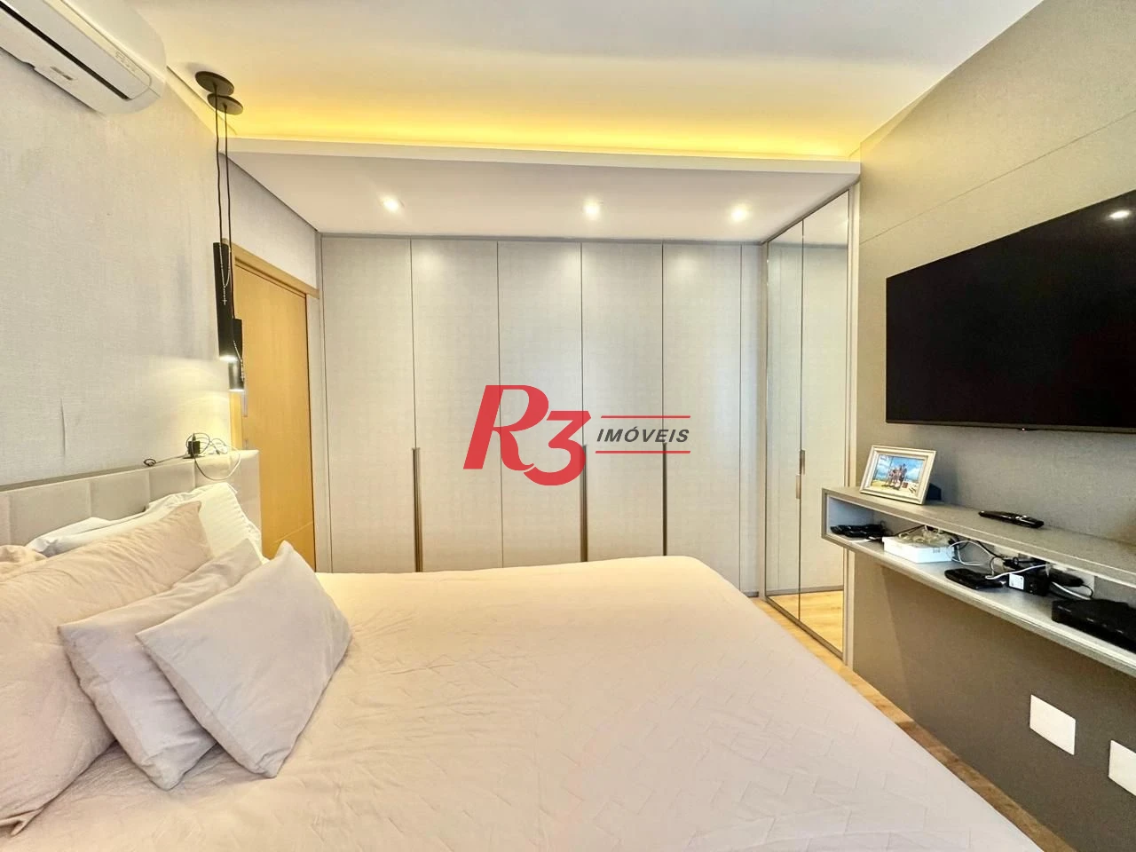 Apartamento com 3 dormitórios para alugar, 127 m² por R$ 15.000,00/mês - Boqueirão - Santos/SP