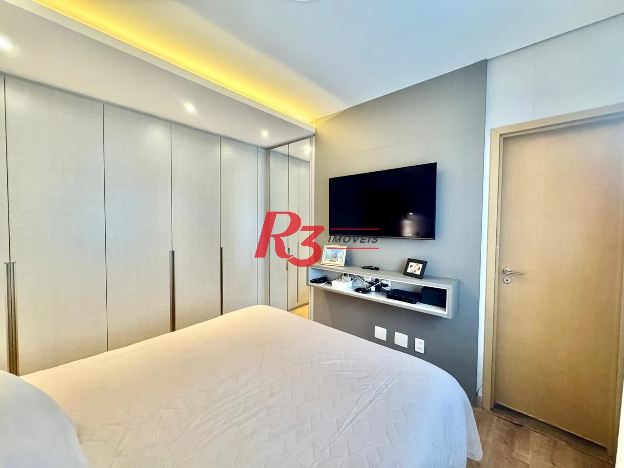 Apartamento com 3 dormitórios para alugar, 127 m² por R$ 15.000,00/mês - Boqueirão - Santos/SP