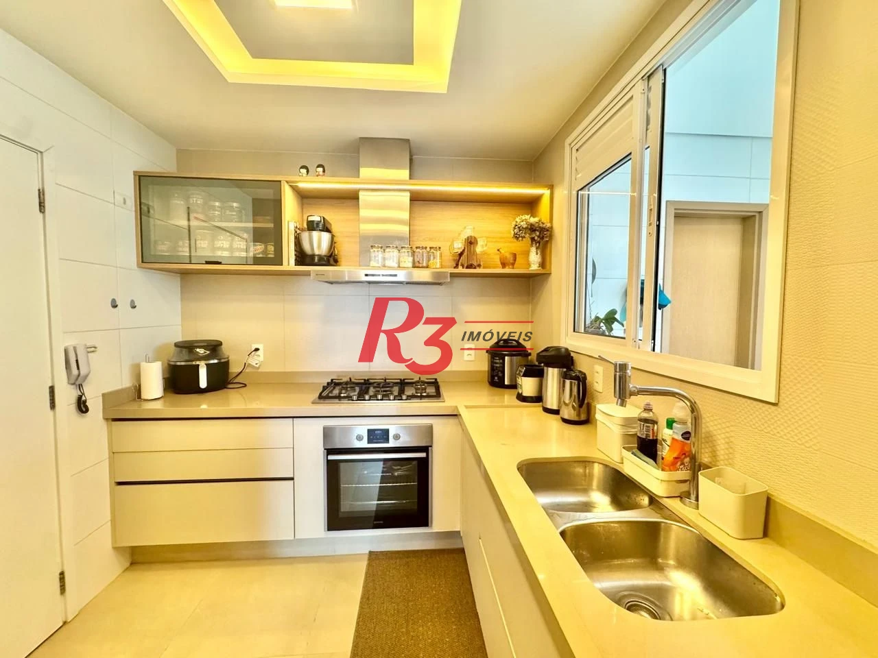 Apartamento com 3 dormitórios para alugar, 127 m² por R$ 15.000,00/mês - Boqueirão - Santos/SP