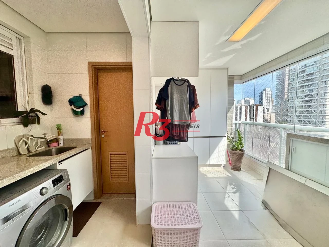 Apartamento com 3 dormitórios para alugar, 127 m² por R$ 15.000,00/mês - Boqueirão - Santos/SP