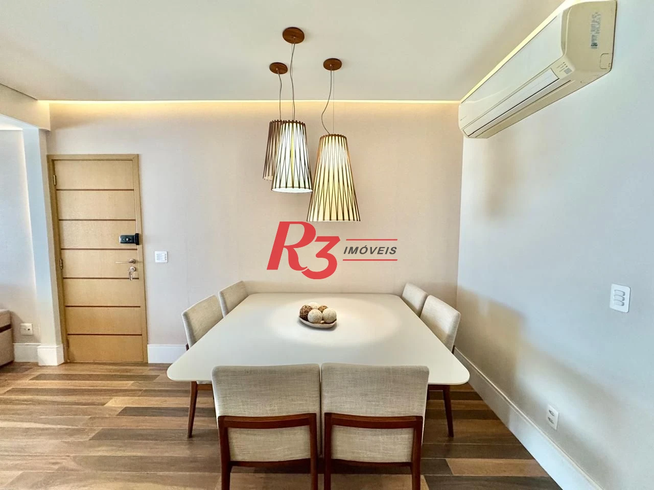 Apartamento para alugar, 127 m² por R$ 13.900,00/mês - Boqueirão - Santos/SP