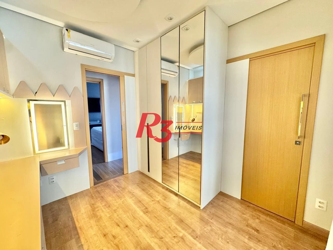 Apartamento para alugar, 127 m² por R$ 13.900,00/mês - Boqueirão - Santos/SP