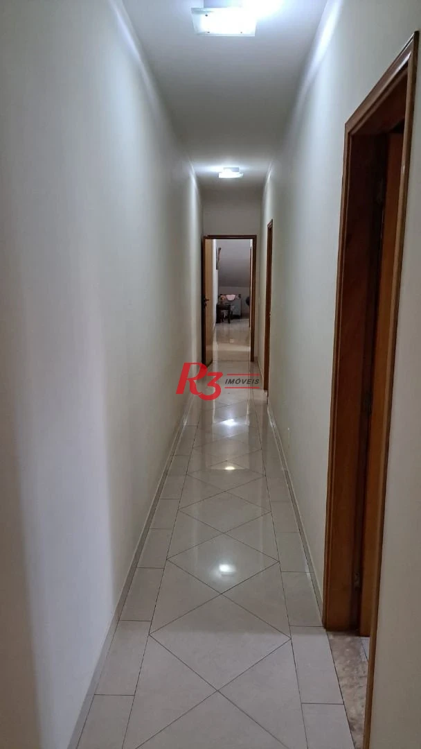 Casa com 3 dormitórios à venda, 161 m² por R$ 1.420.000,00 - Embaré - Santos/SP